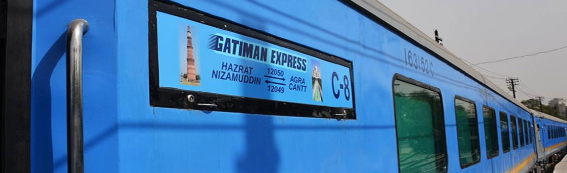 Taj Mahal Tour By Gatimaan Express Train
